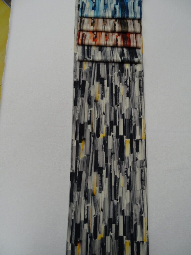 0017 Завеси Pale