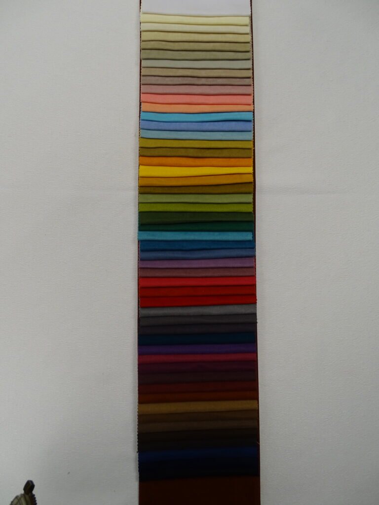 0032 Завеси Suet